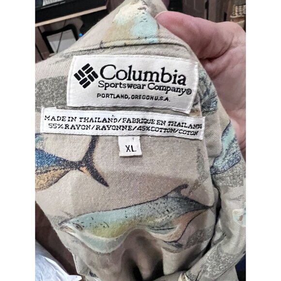 Columbia extra large men’s button up shirt - Picture 3 of 4